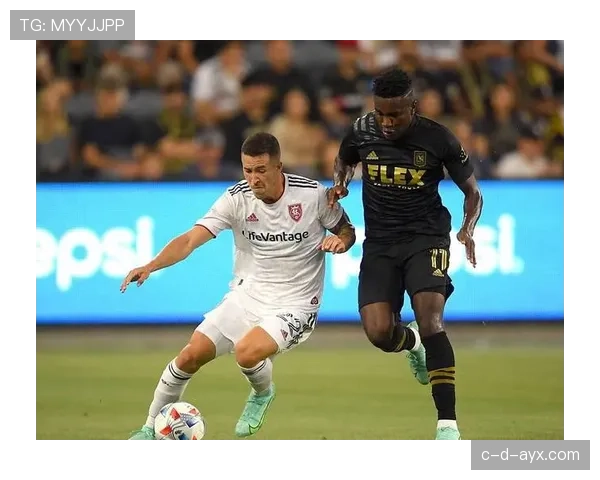 亨克关键球员状态回暖，出色发挥助球队斩获重要胜利