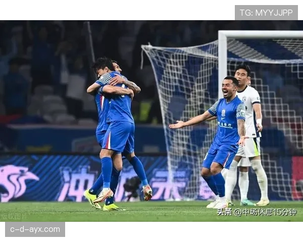 中超新赛季阵容大洗牌，多队表现亮眼引球迷热议