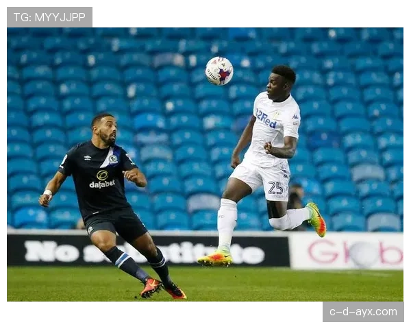 利兹联新星状态回暖,年轻球员爆发助球队逆转取胜 利兹联新星状态回暖,年轻球员爆发助球队逆转取胜