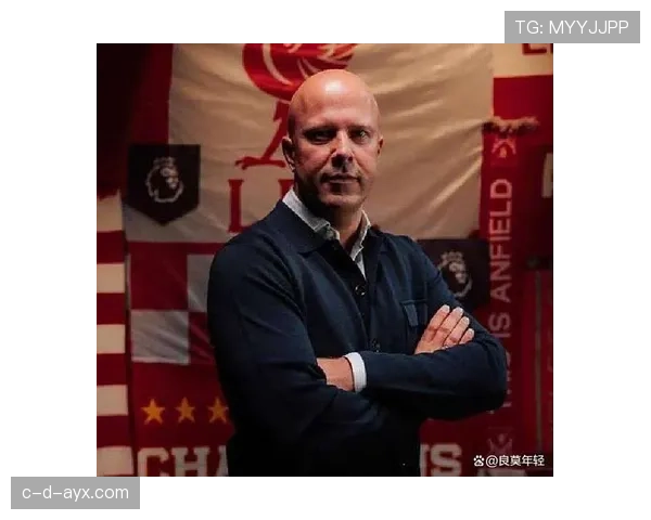 利物浦战术困境曝光！克洛普依赖单一体系，争冠路上危机四伏